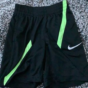 Kids S Nike Basketball Shorts